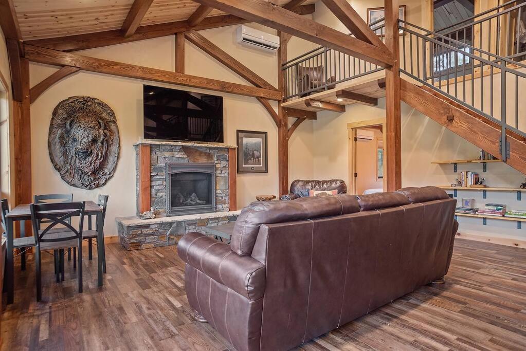 Hot Shot Hideaway Villa Custer Exterior photo